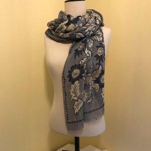 Ladies Scarf